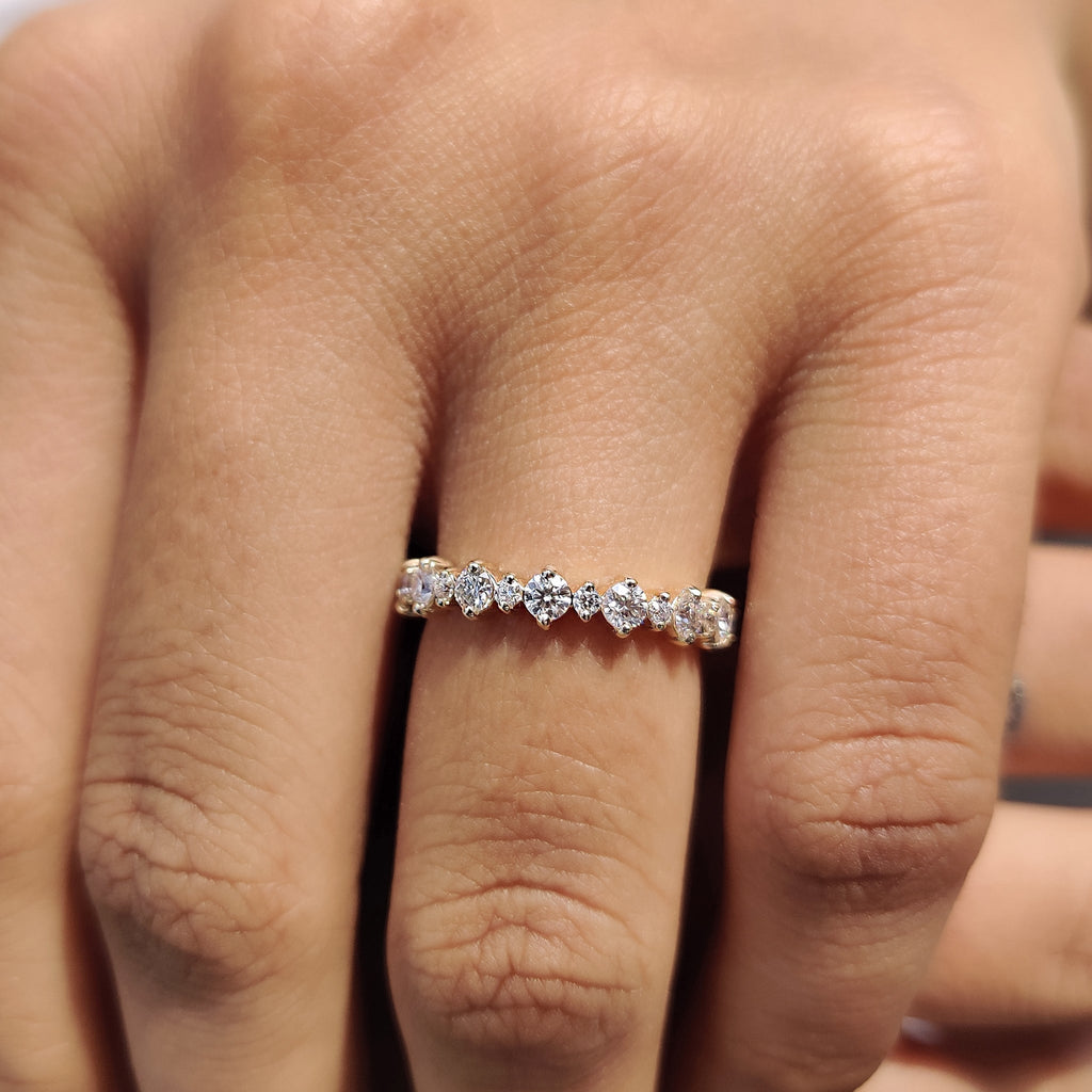 Simple Gold Wedding Band With Round Cut Moissanite