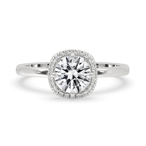 Round Cut Engagement Ring