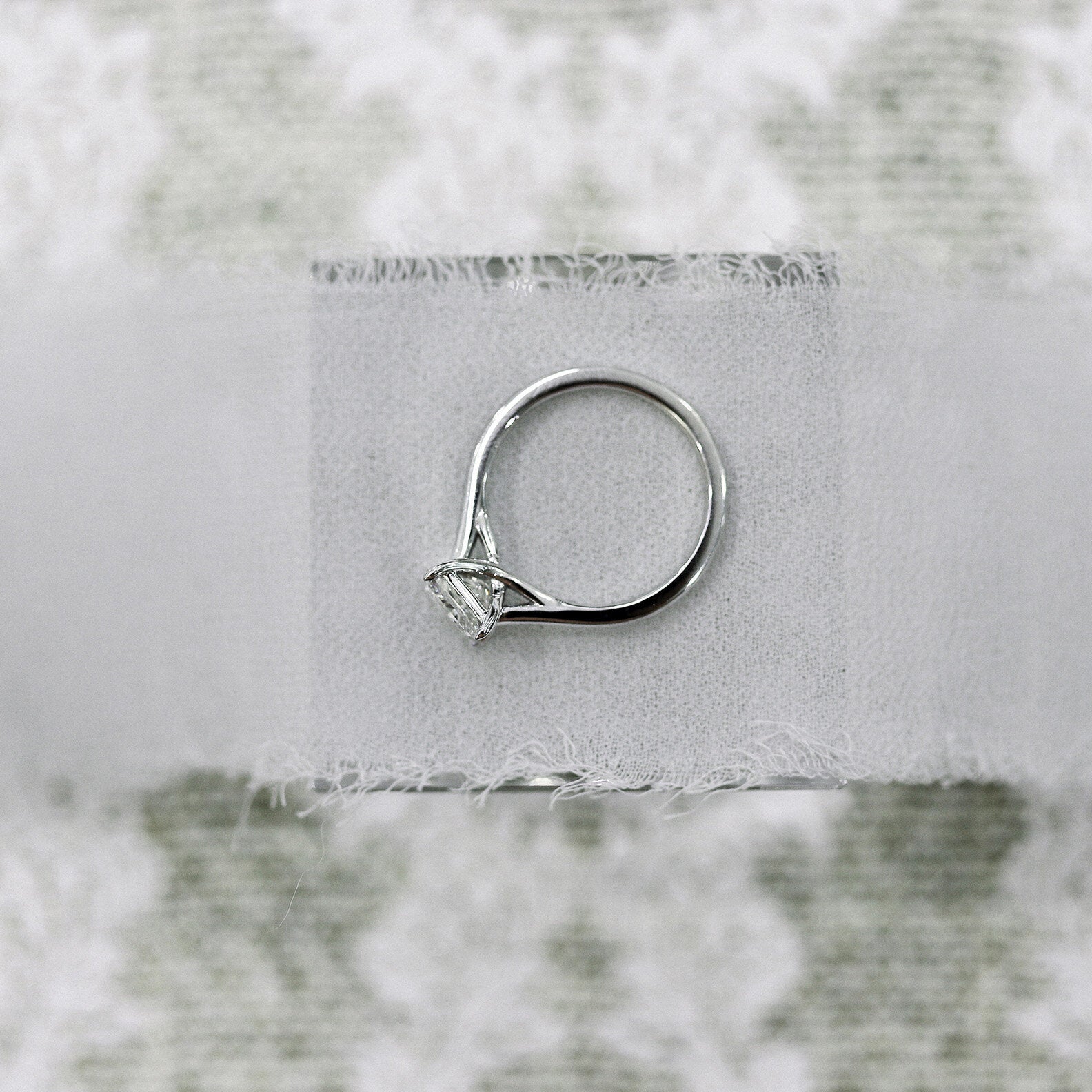 1.0 CT Princess Cut Moissanite Solitaire Style Engagement Ring