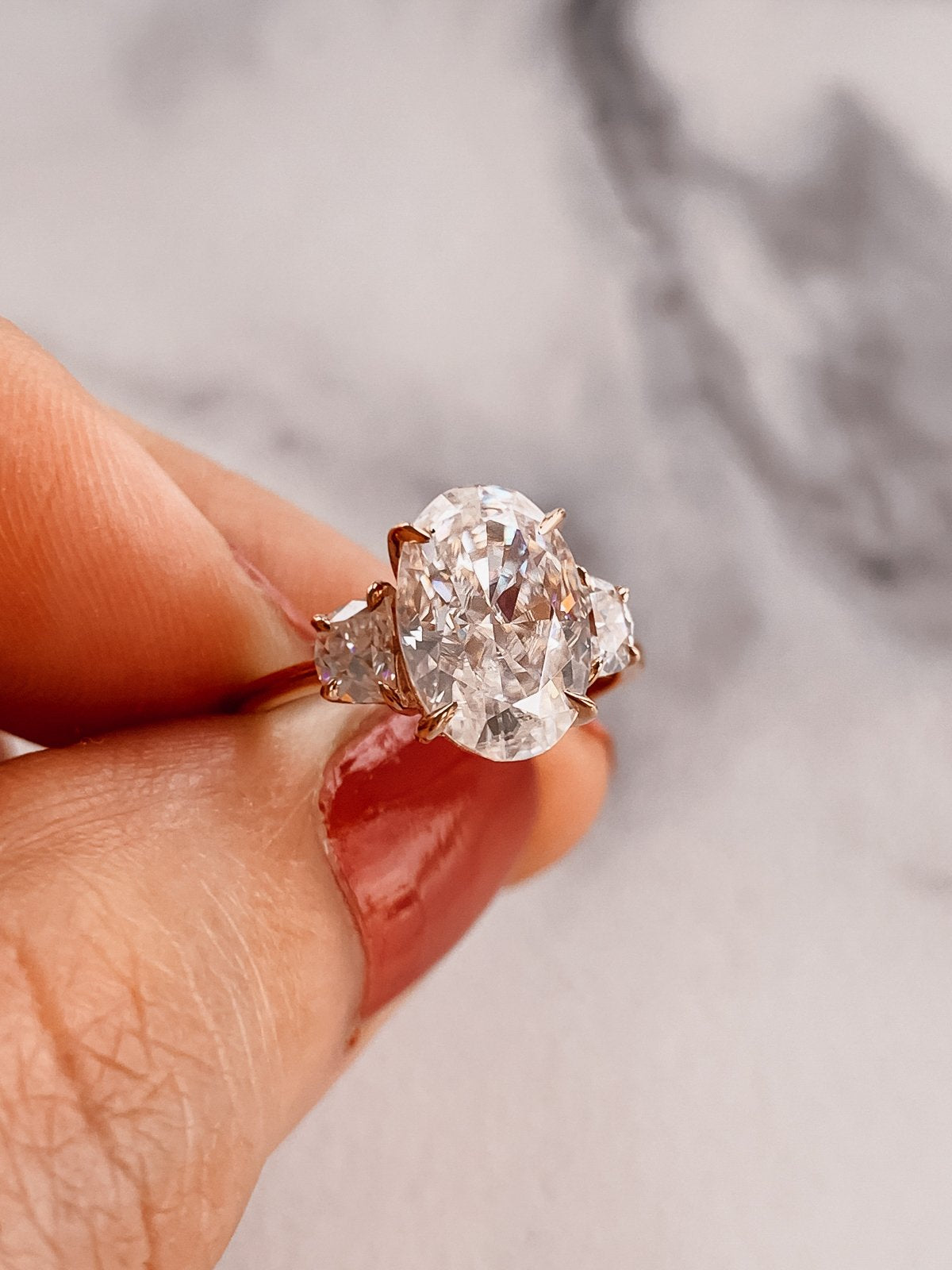 2.0 CT Oval Moissanite Three Stones Engagement Ring