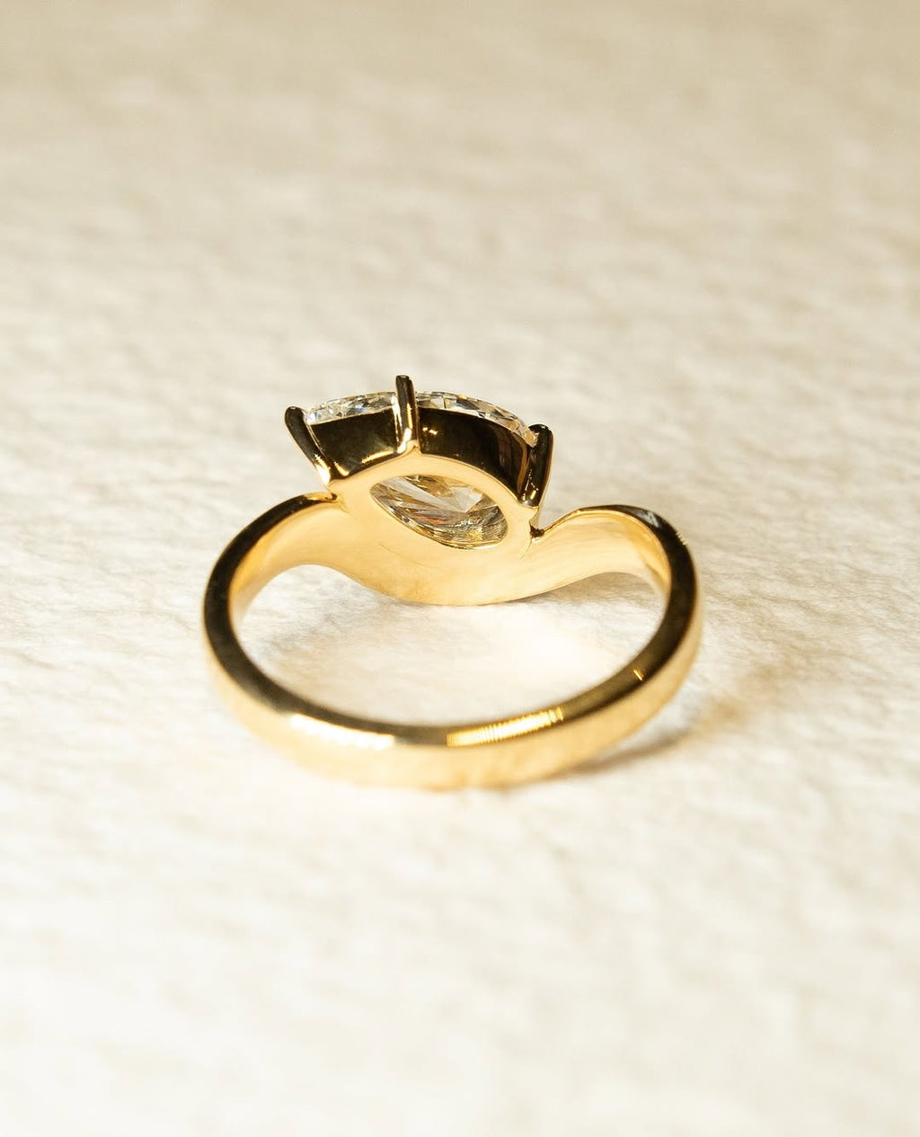 1.0-3.0 CT Pear ⁠Cut Lab Grown Diamond Unique  Engagement Ring