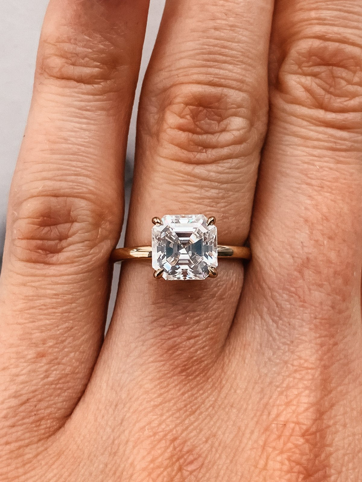 4.0 CT Asscher Moissanite Solitaire Engagement Ring