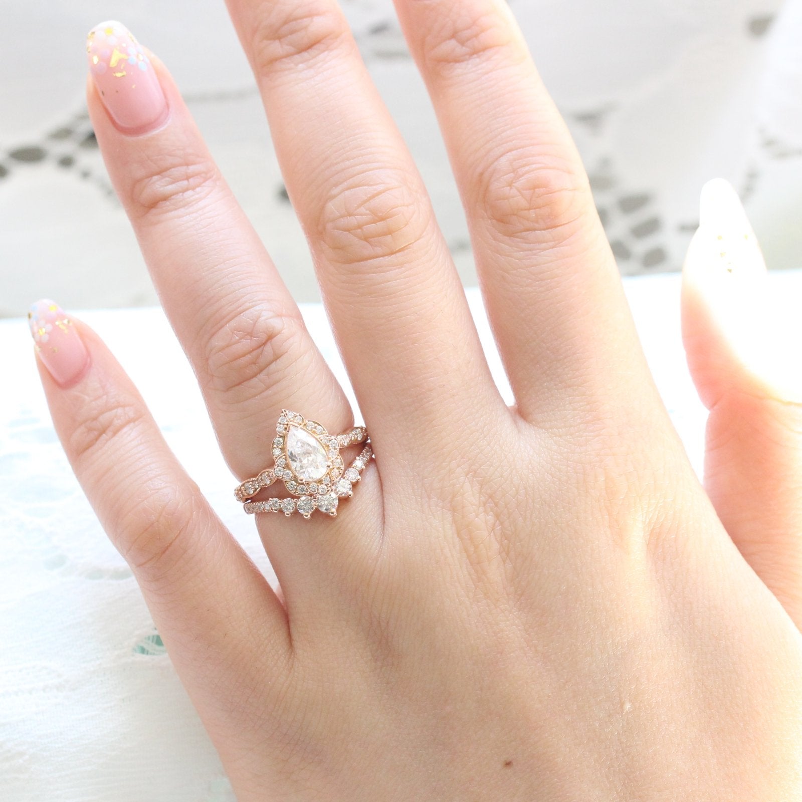 1.0CT Pear Cut Moissanite Halo Bridal Ring Set