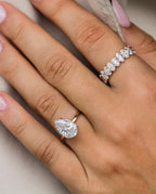 2.76 TCW Oval Shared Prong Setting Moissanite Wedding Band