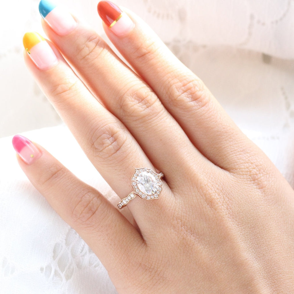 2.0 CT Oval Cut Moissanite Vintage Halo Engagement Ring