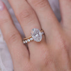 4.0 CT Oval Moissanite Soliatire Engagement Ring