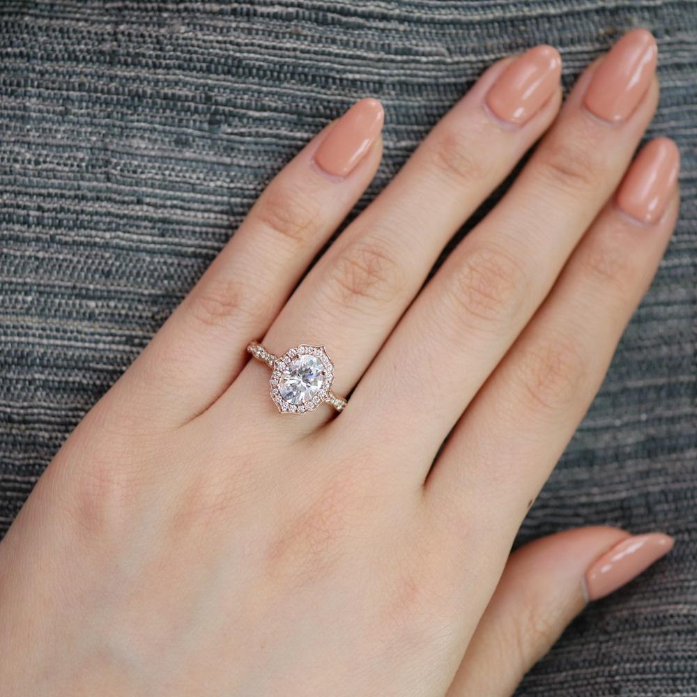 1.50 CT Vintage Oval Cut Moissanite Halo Engagement Ring