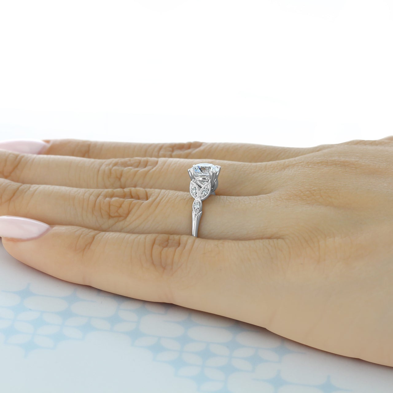 1.0CT Round Cut Cluster Vintage Style Moissanite Engagement Ring