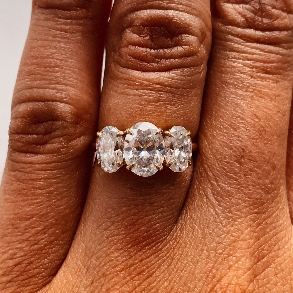 3.0 CT Oval Moissanite Three Stones Engagement Ring