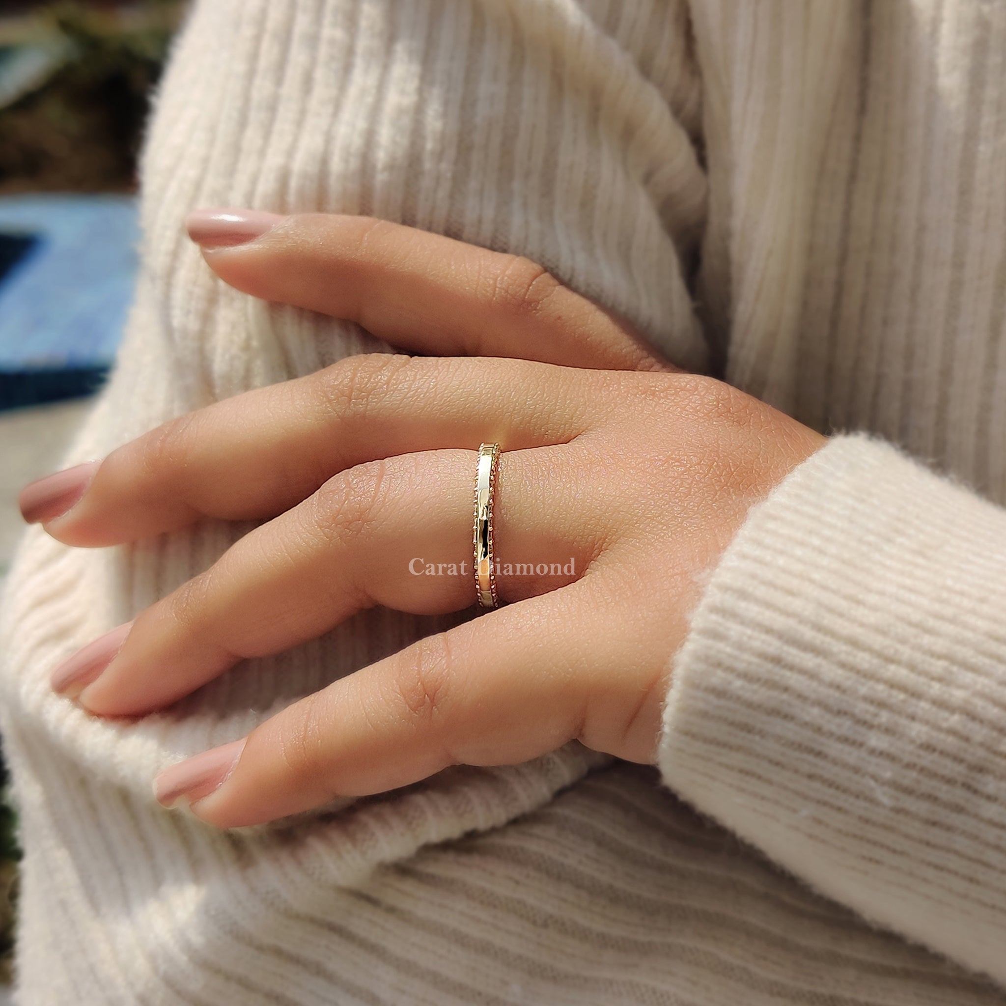Round Cut Diamond Eternity Band Image secondaire du produit