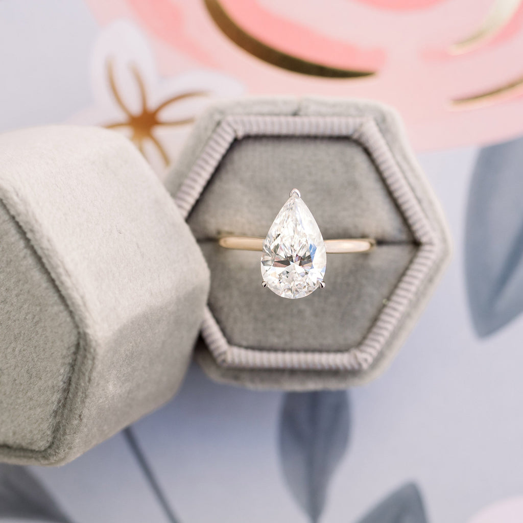 4.0 CT Pear Cut Moissanite Solitaire Engagement Ring
