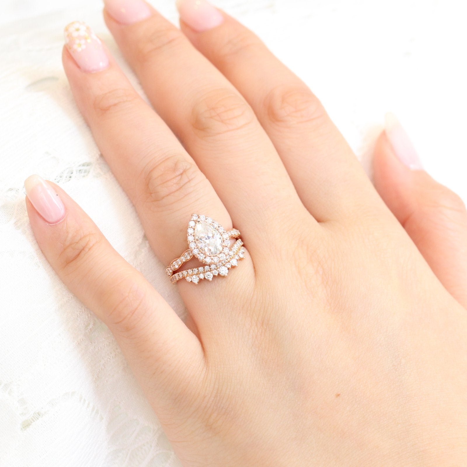 1.50CT Pear Cut Moissanite Halo Bridal Ring Set