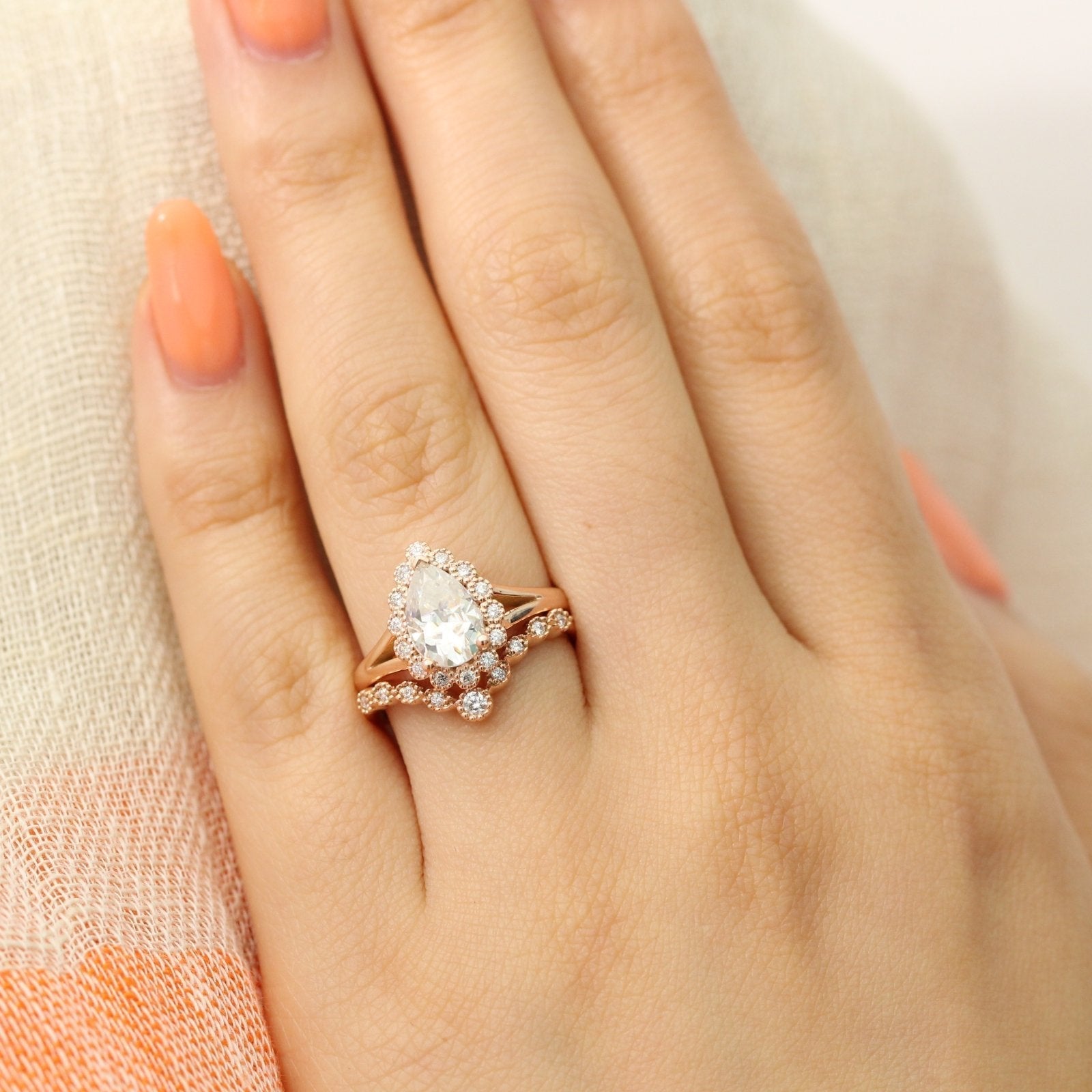 1.50CT Pear Cut Moissanite Halo Bridal Ring Set