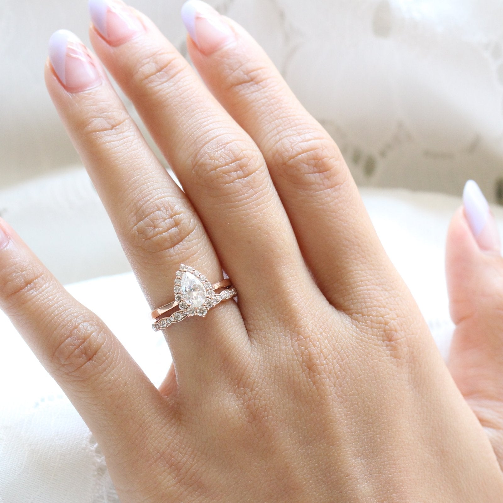 1.0CT Pear Cut Moissanite Halo Bridal Ring Set