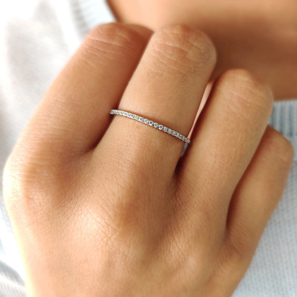 Minimalist Wedding Band with Round Cut Stones