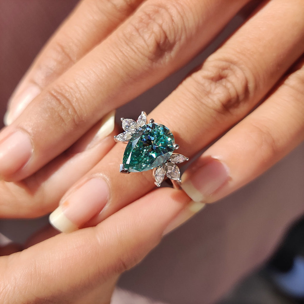 Pear Cyan Blue Engagement Ring With Muse Style