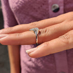 Heart Shape Outline Ring With Round Cut Moissanite