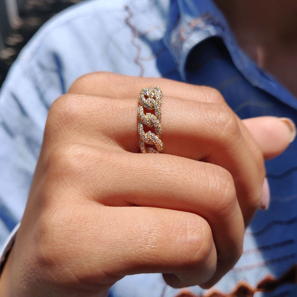 Full Eternity Chain Wedding Band