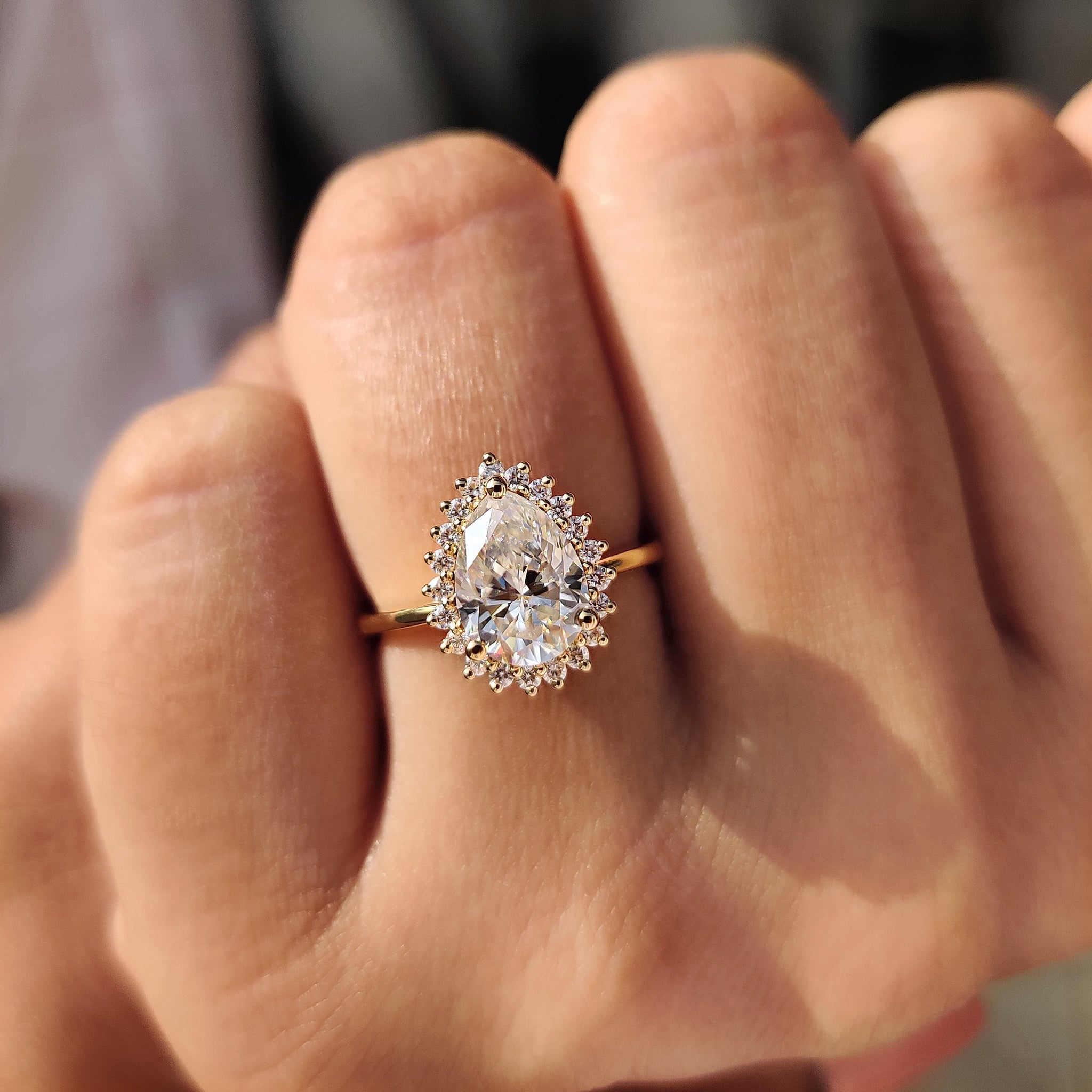 Pear Cut Engagement Ring With Halo Setting Main image