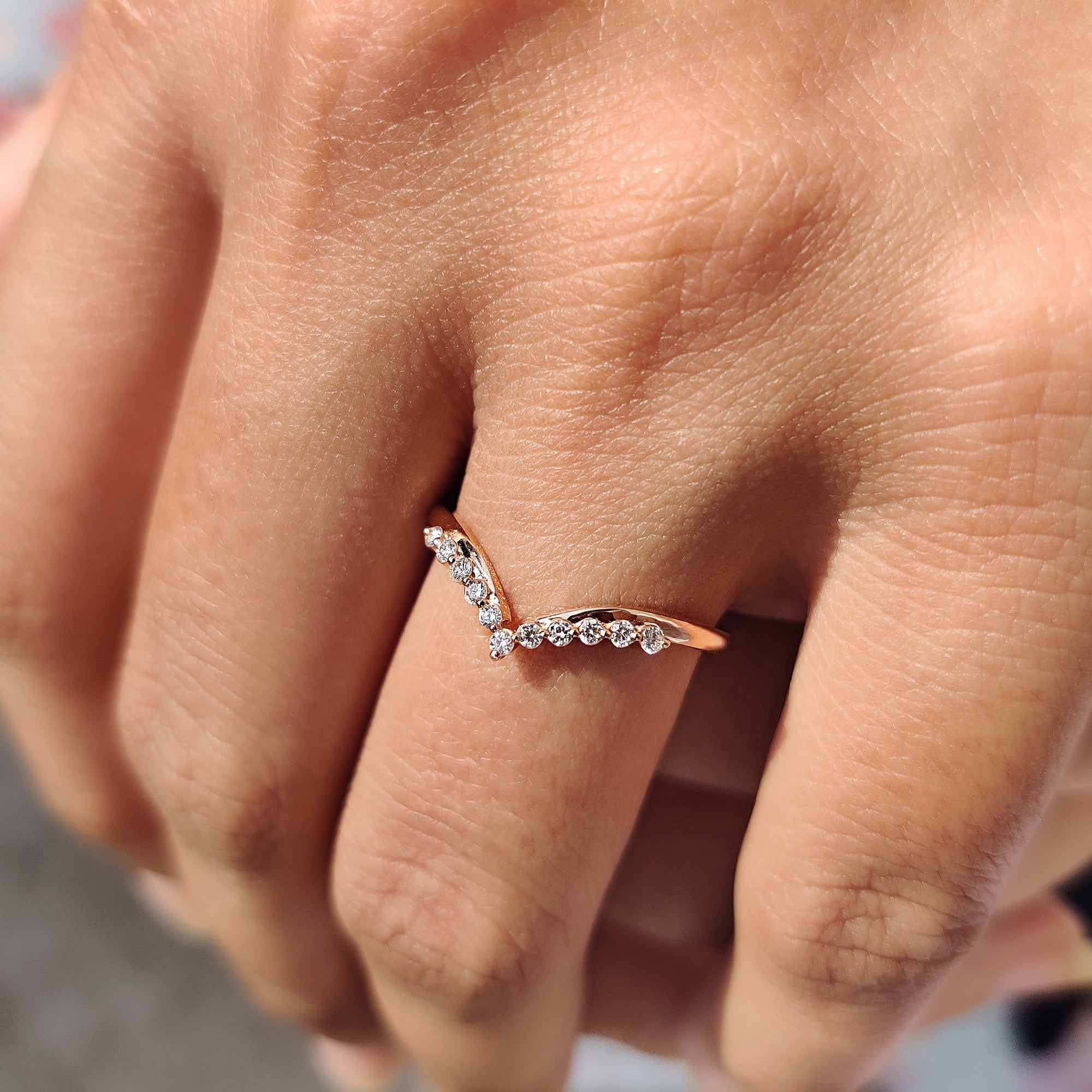 V Shaped Wedding Band In Round Cut Tiara Style