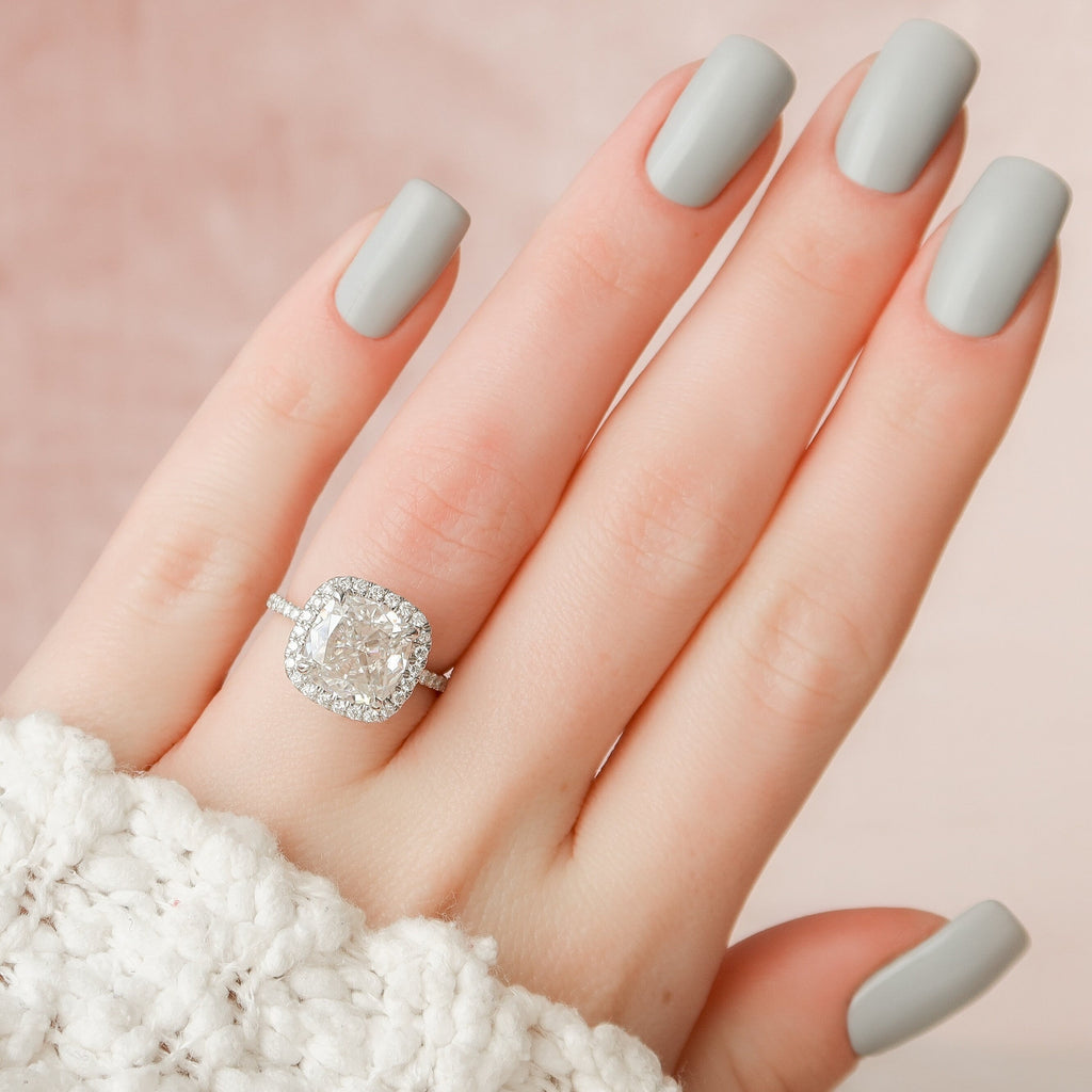 4.0 CT Cushion Moissanite Halo Setting Engagement Ring