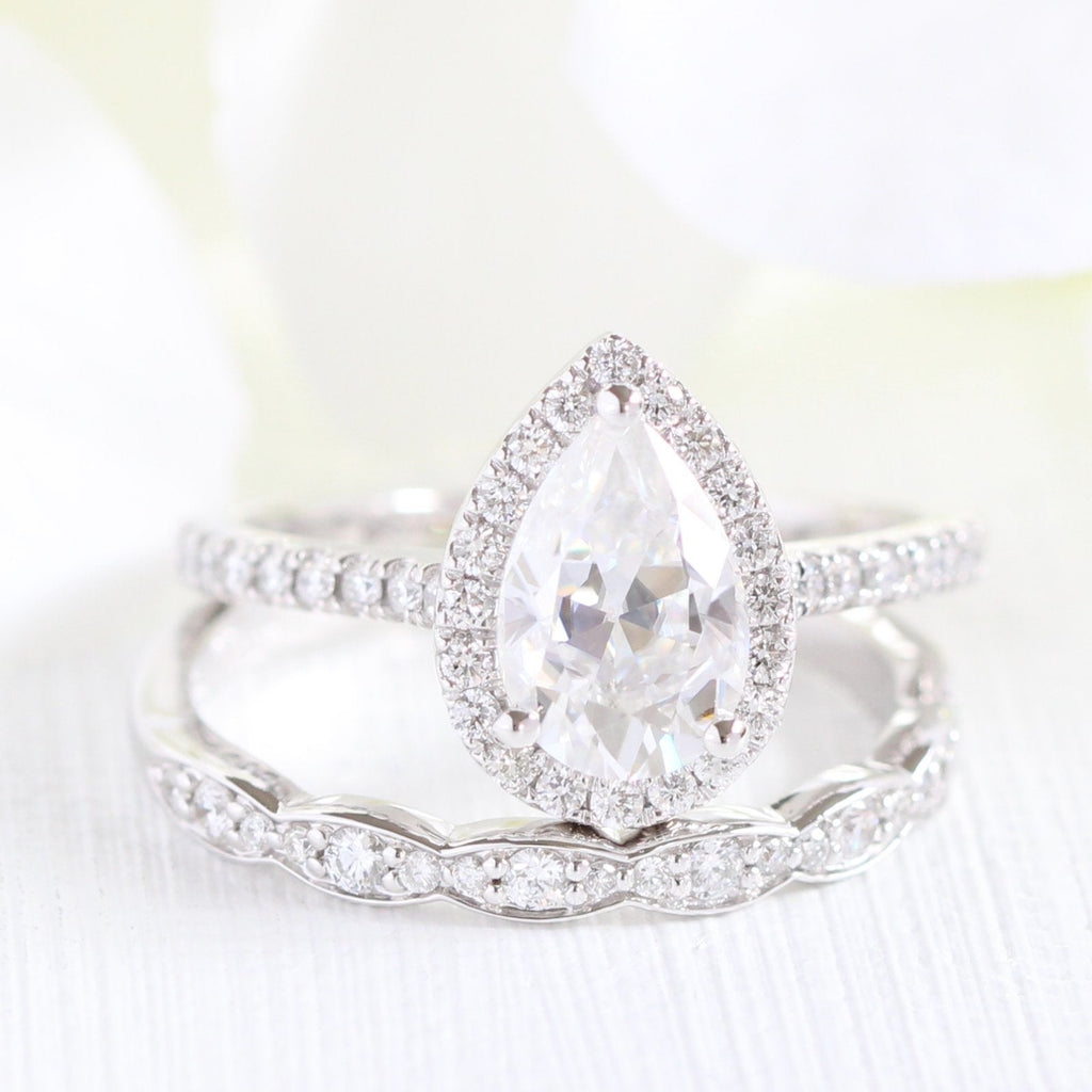 1.50CT Pear Cut Moissanite Halo Bridal Ring Set