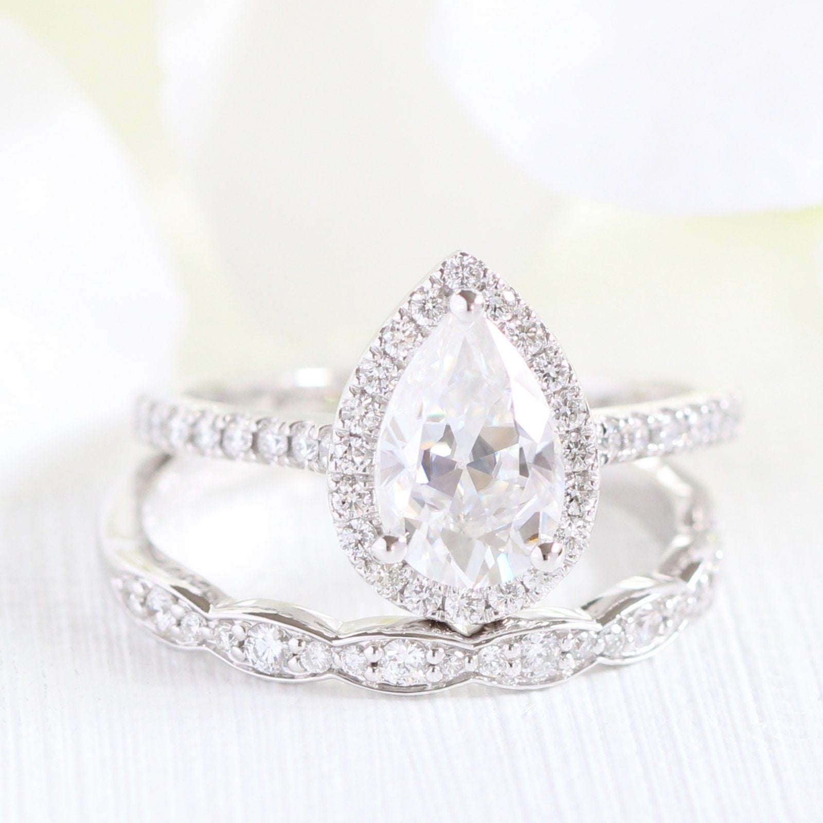 1.50CT Pear Cut Moissanite Halo Bridal Ring Set