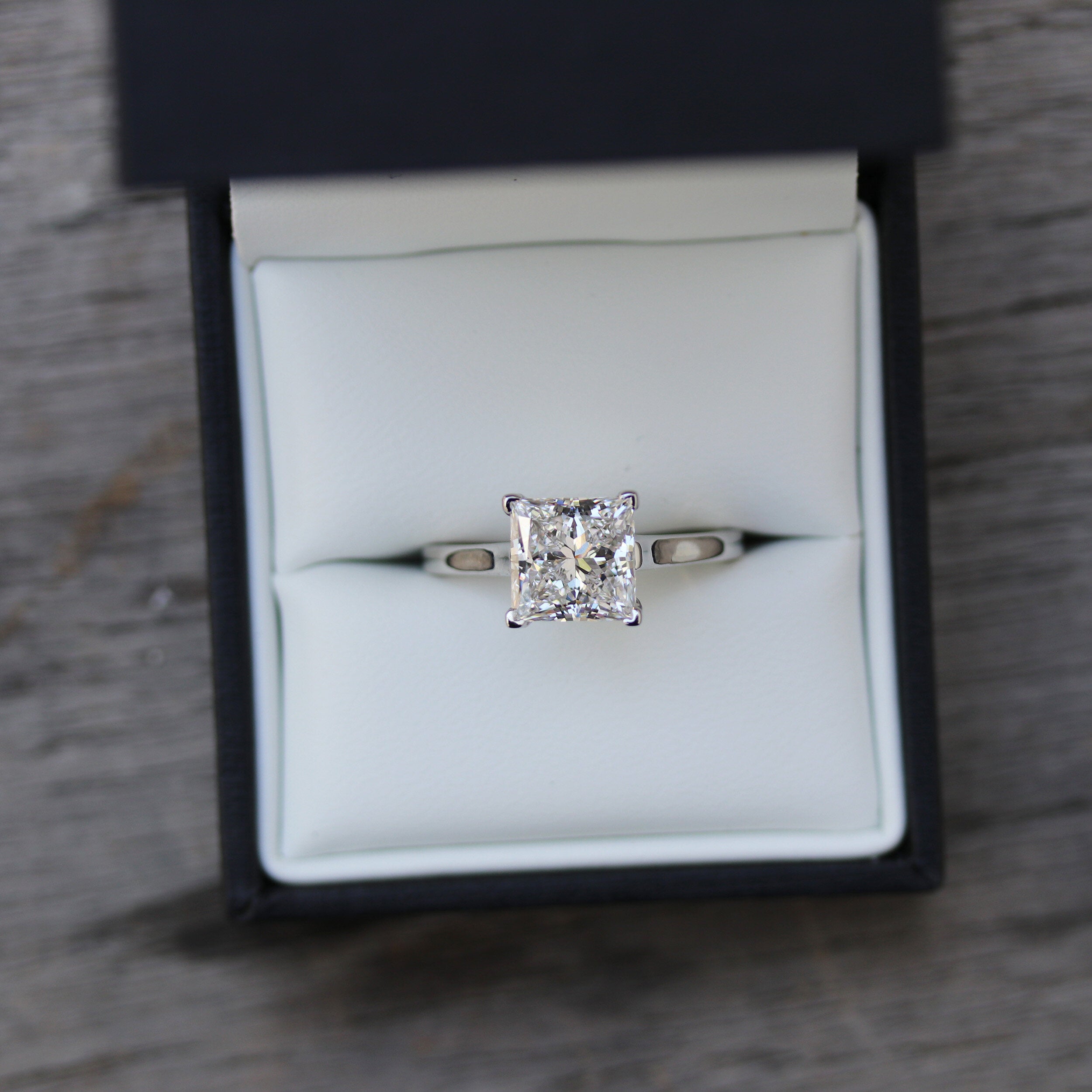 1.0 CT Princess Cut Moissanite Solitaire Style Engagement Ring
