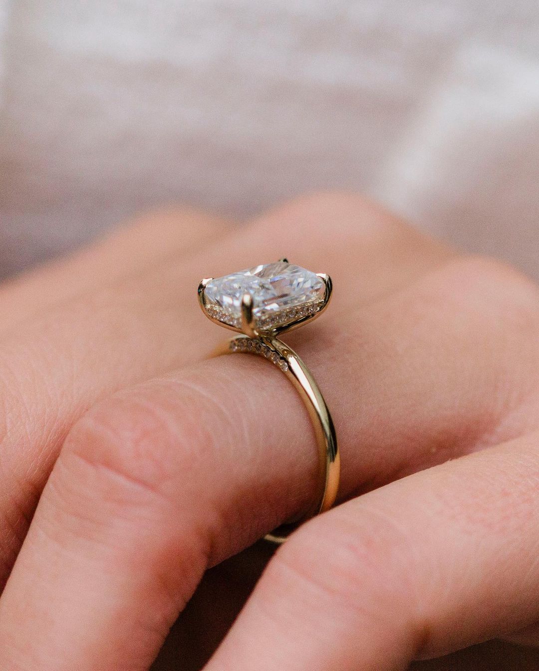 3.0 CT Radiant Cut Hidden Halo Moissanite Engagement Ring