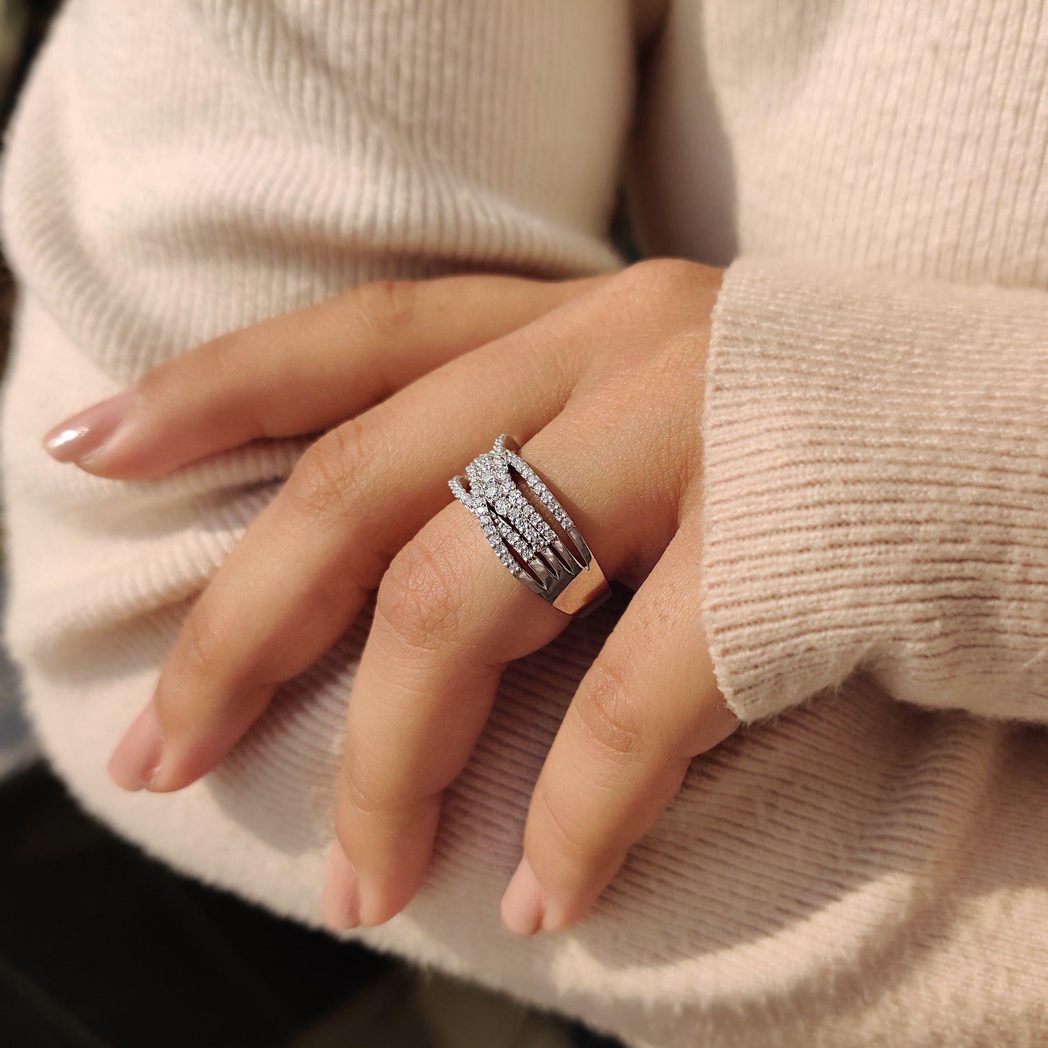 Multi Row Pave Round Cut Band