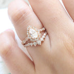 1.0CT Pear Cut Moissanite Halo Bridal Ring Set