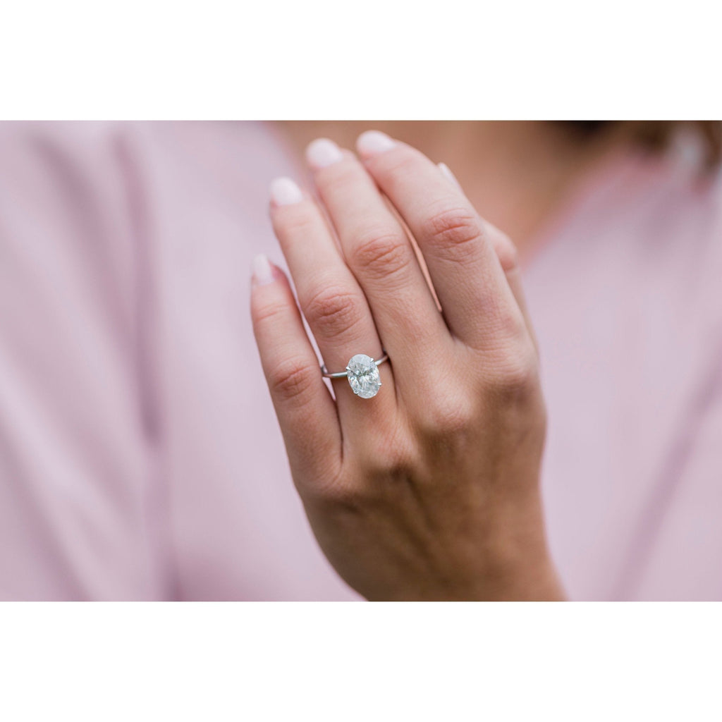 4.0 CT Oval Cut Moissanite Solitaire Engagement Ring