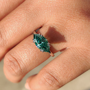Green Marquise Ring With Solitaire Style