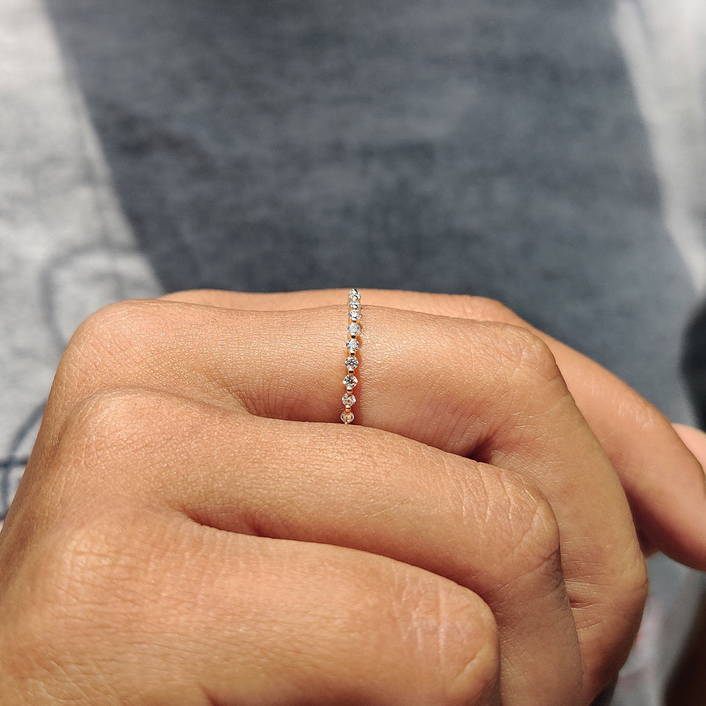 Full Eternity Band With Shared Prong