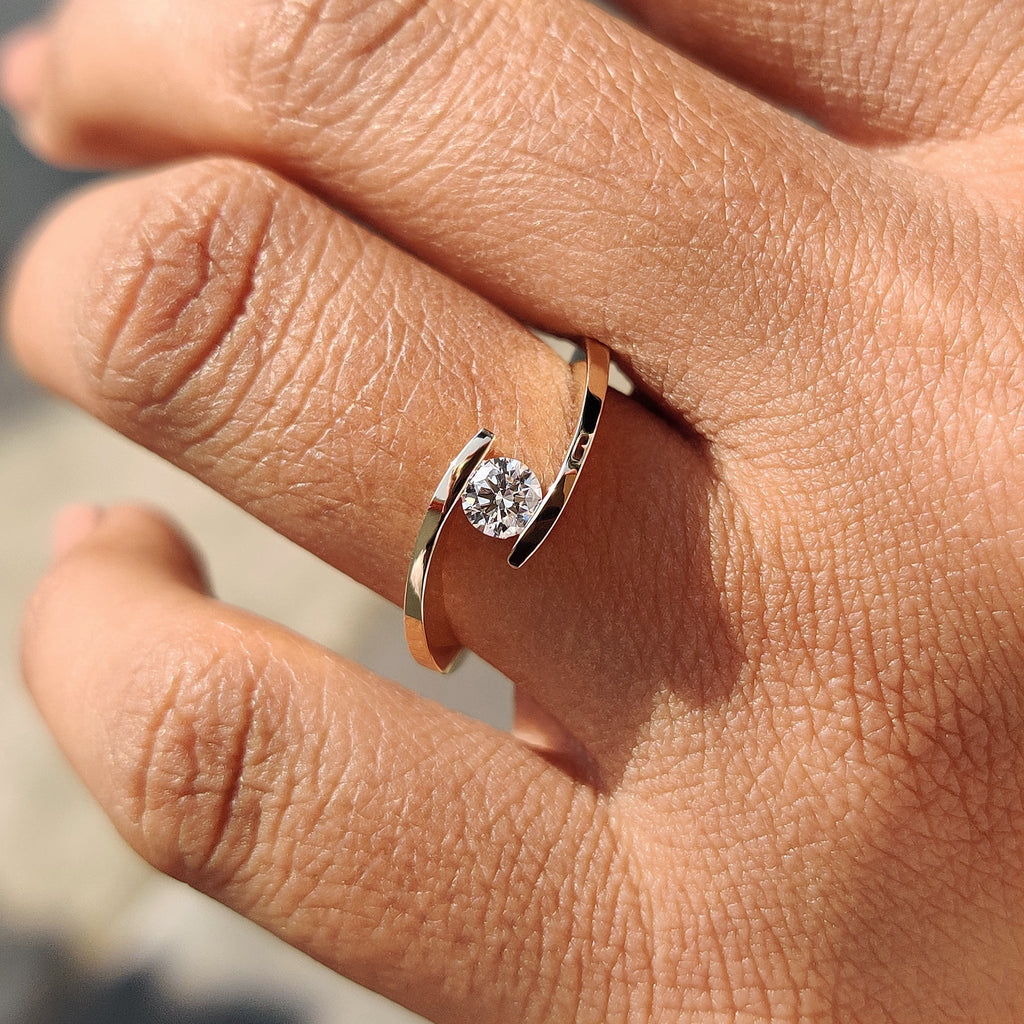 Bypass Ring With Solitaire Style