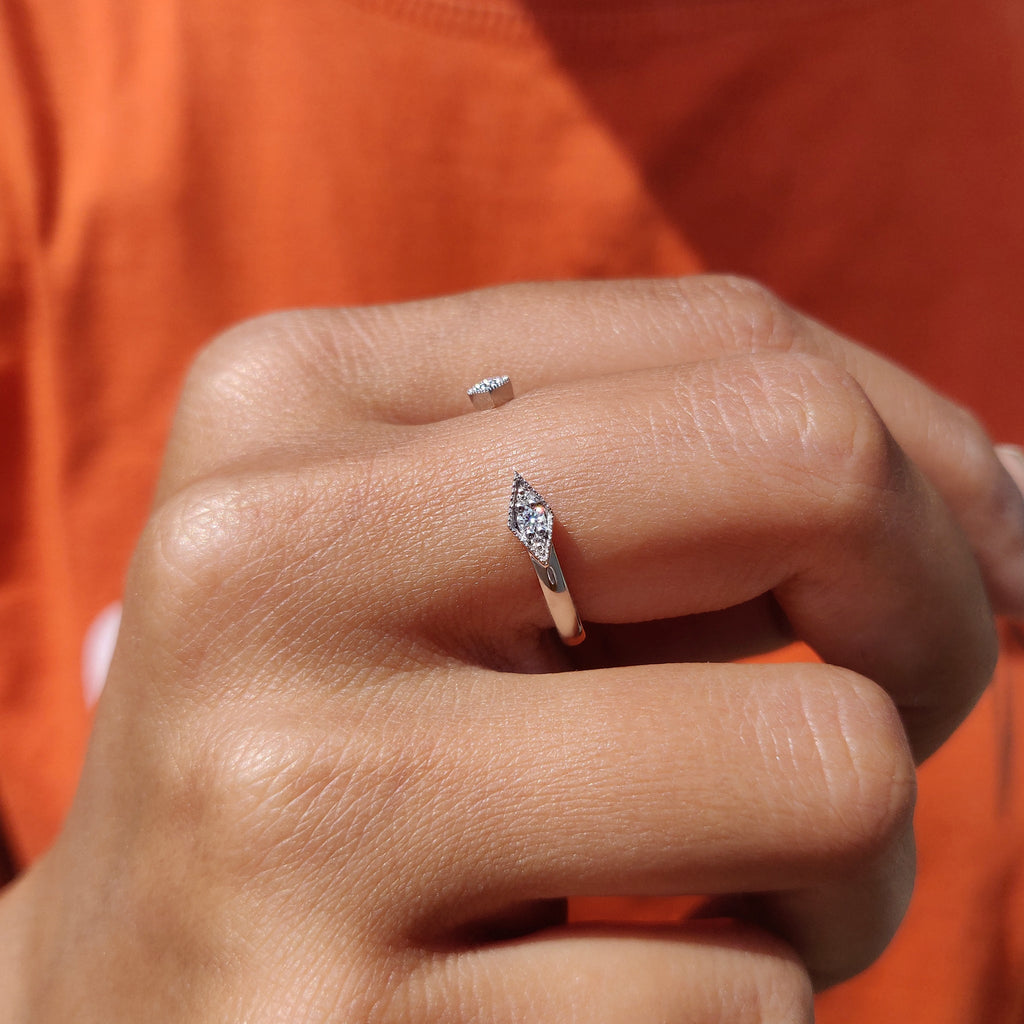 White Gold Open Ring In Round Cut Moissanite