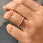 Round Cut Diamond Simple Yellow Gold Wedding Band