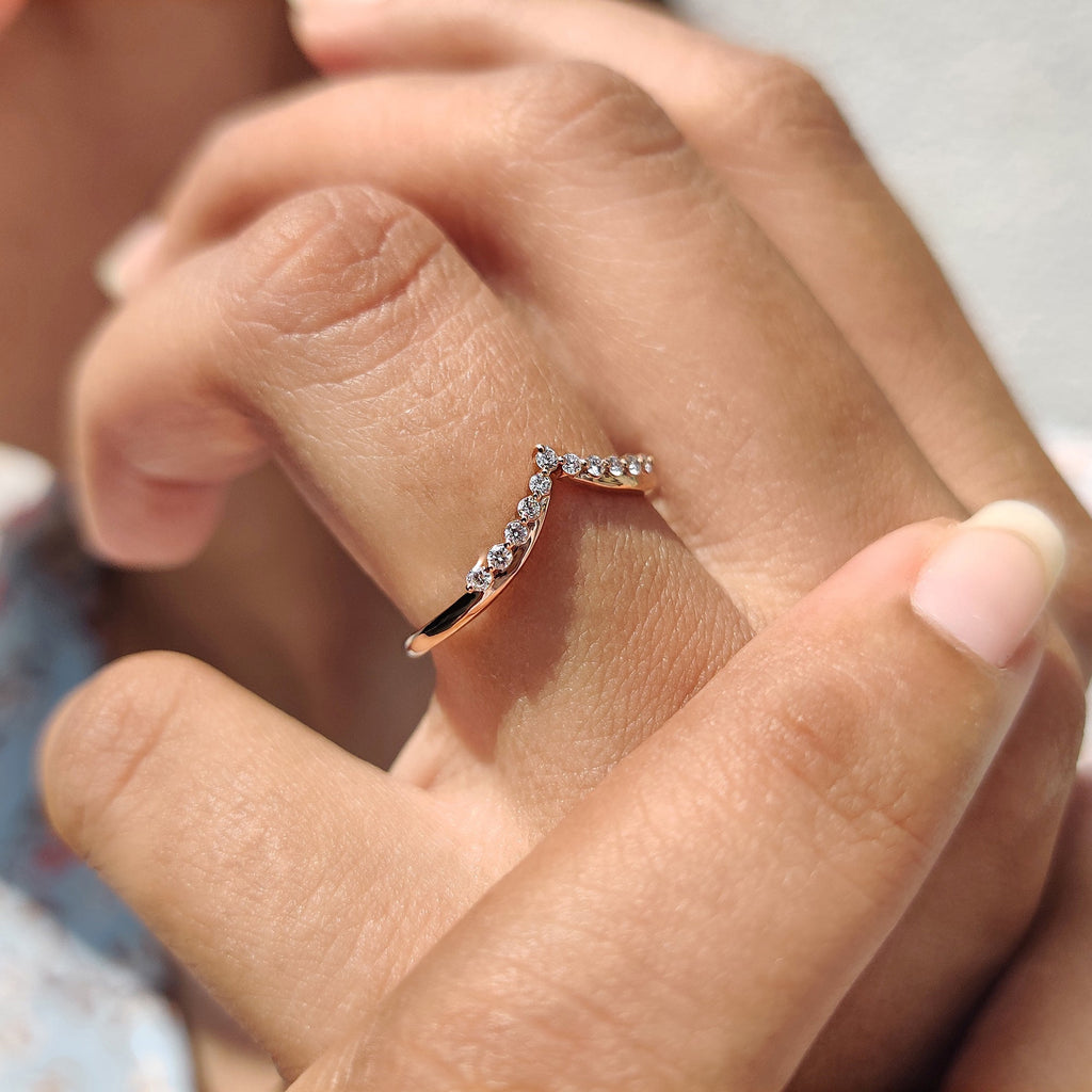 V Shaped Wedding Band In Round Cut Tiara Style