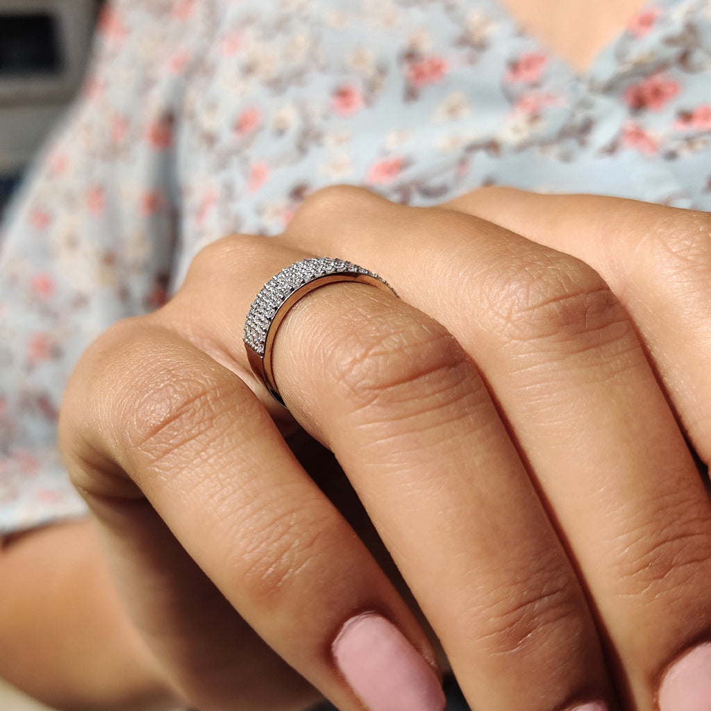 Round Cut Wedding Band With Multi Row Pave Style