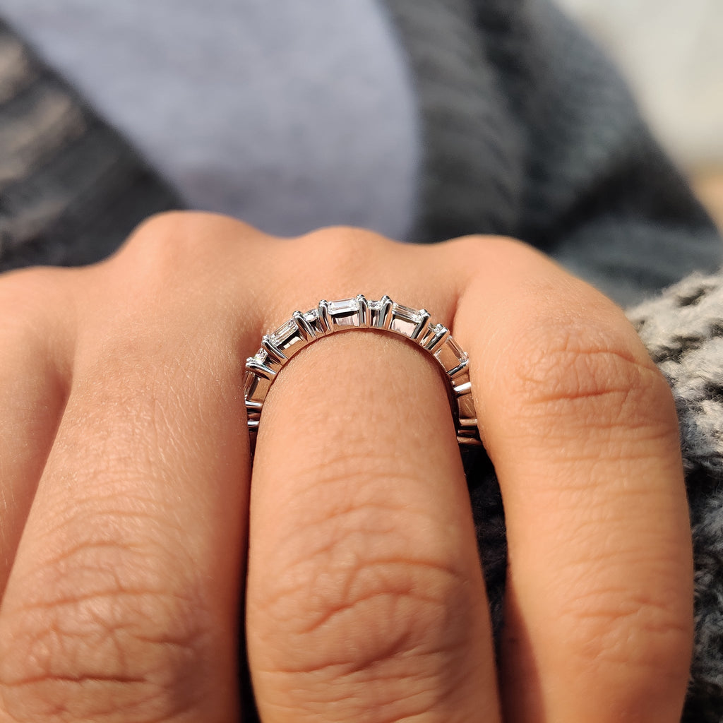 Diamond Eternity Band White Gold With Emerald and Round Cut