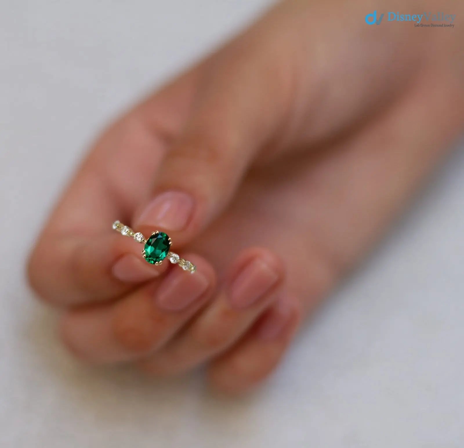 7 x 5 mm Oval Perfect Diamonds Engagement Ring - DisneyValley