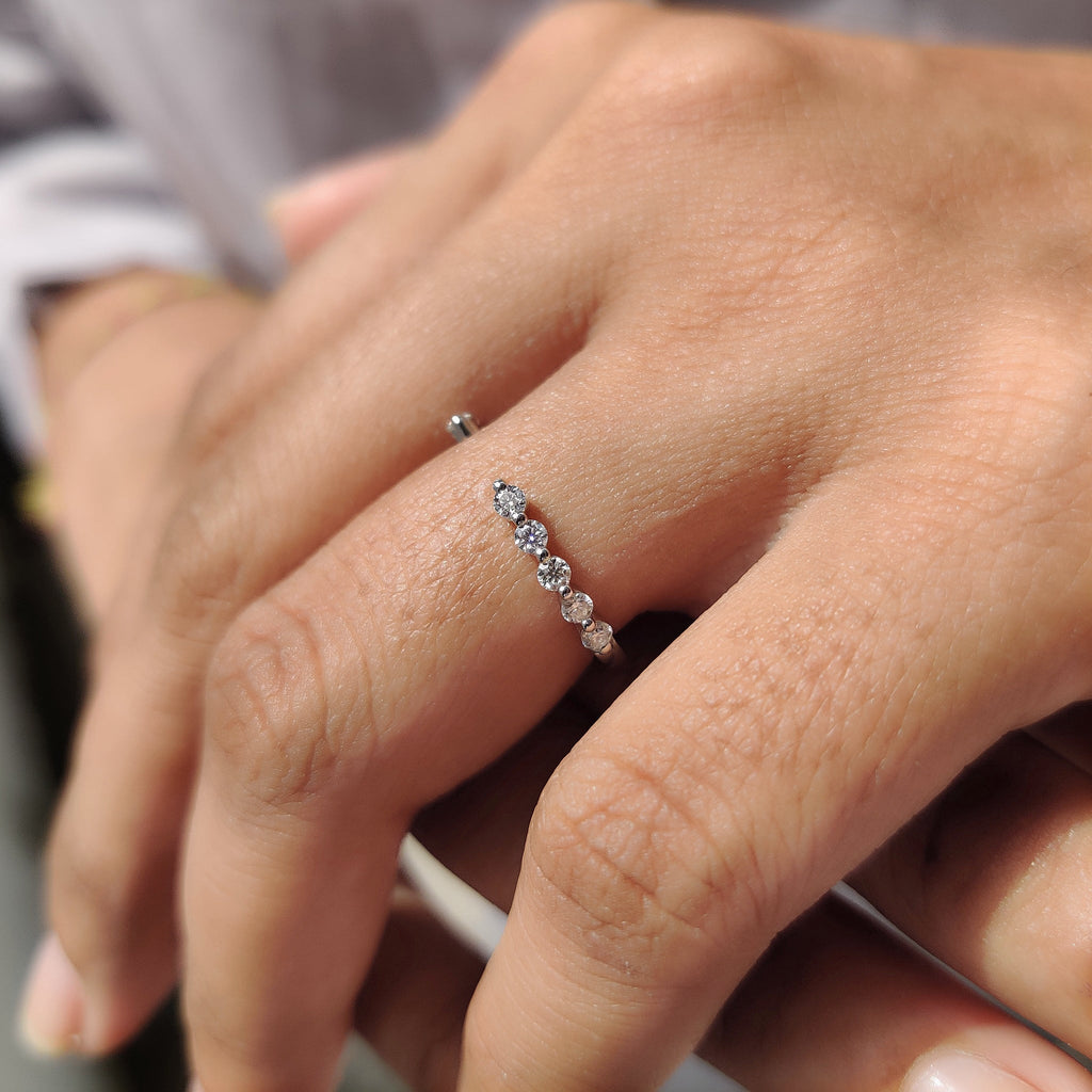 Round Cut Shared Prong Wedding Band