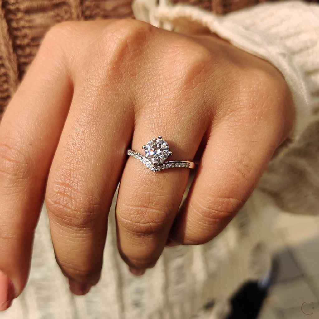 Round Diamond Ring In Upside Down Style