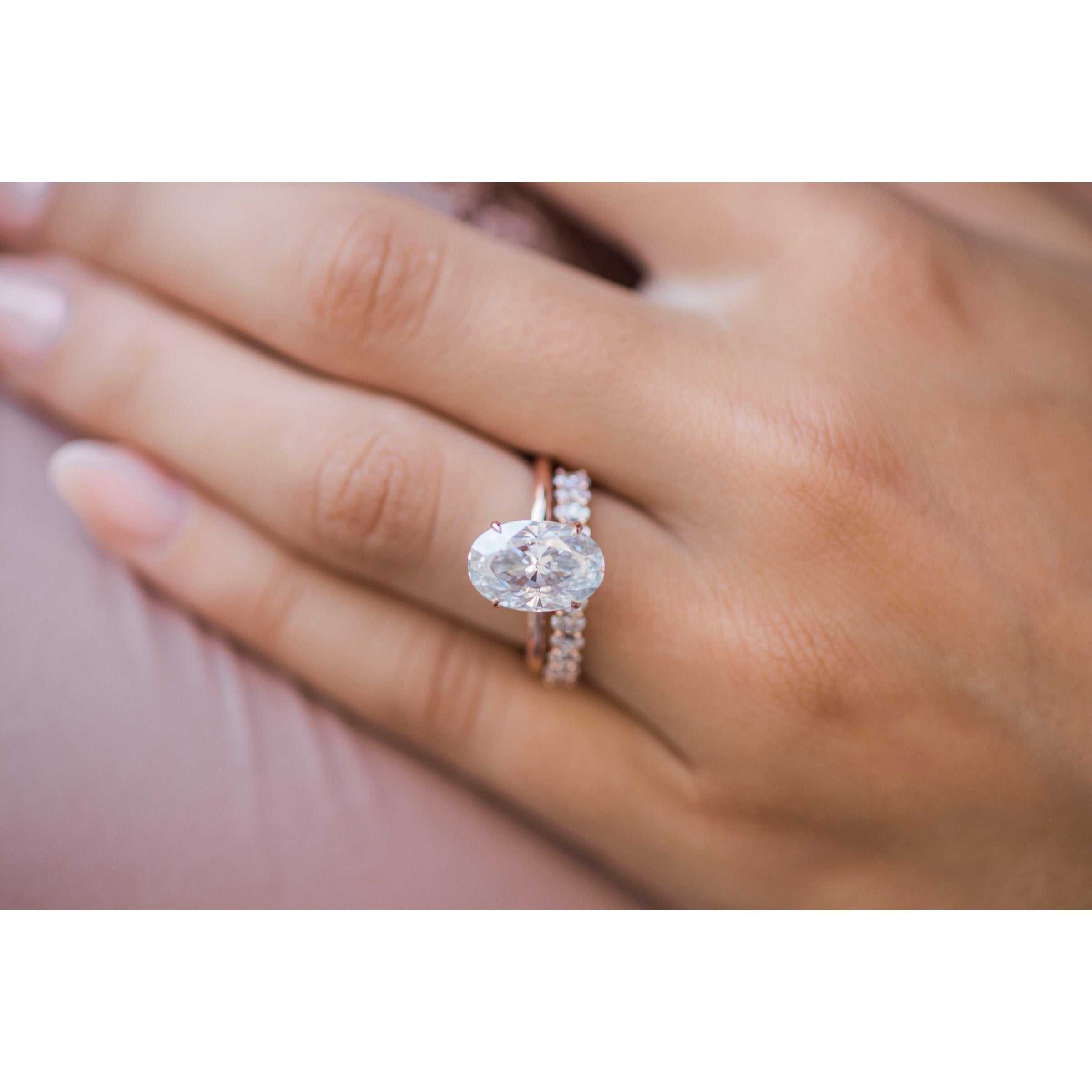 4.0 CT Elongated Oval Moissanite Solitaire Engagement Ring