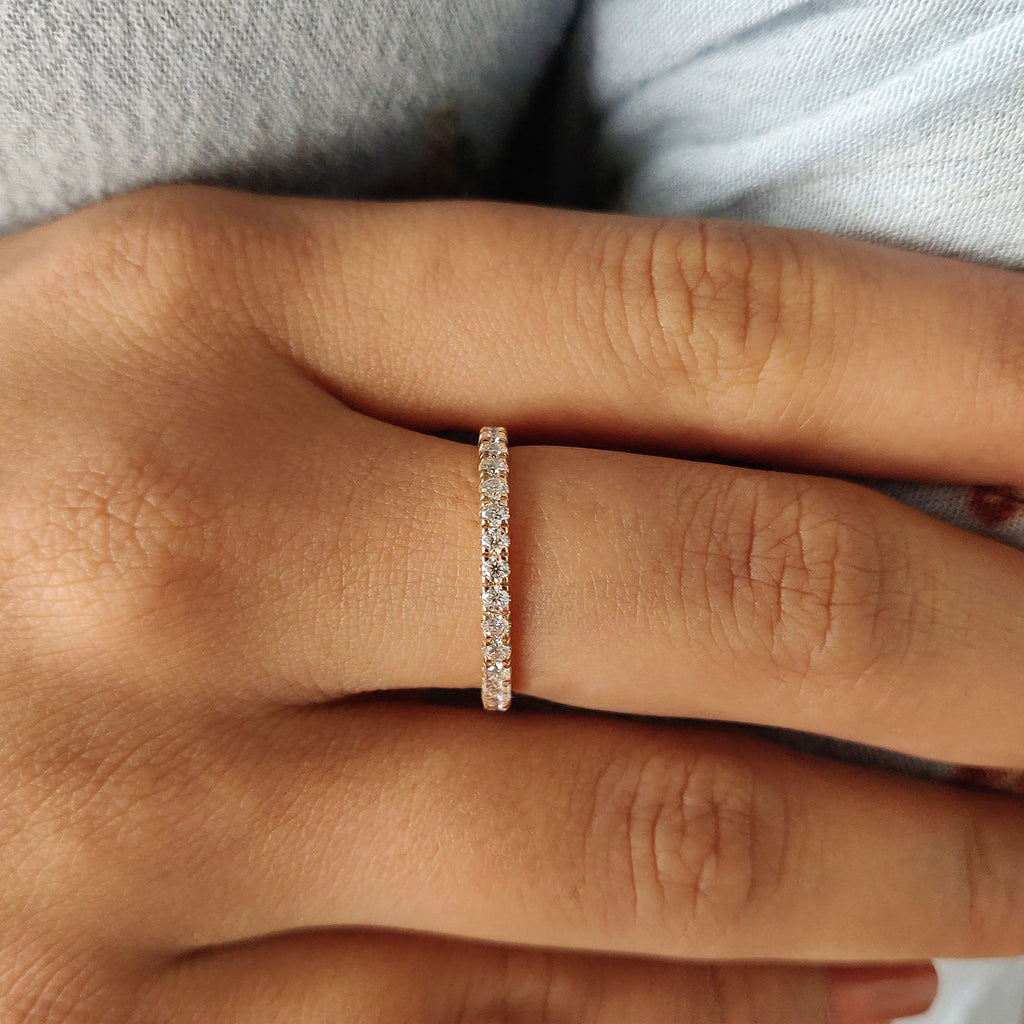 Round Cut Rose Gold Moissanite Wedding Band
