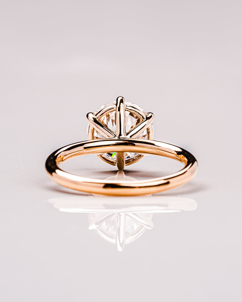2.0 CT Round Brilliant Cut Moissanite Solitaire Engagement Ring