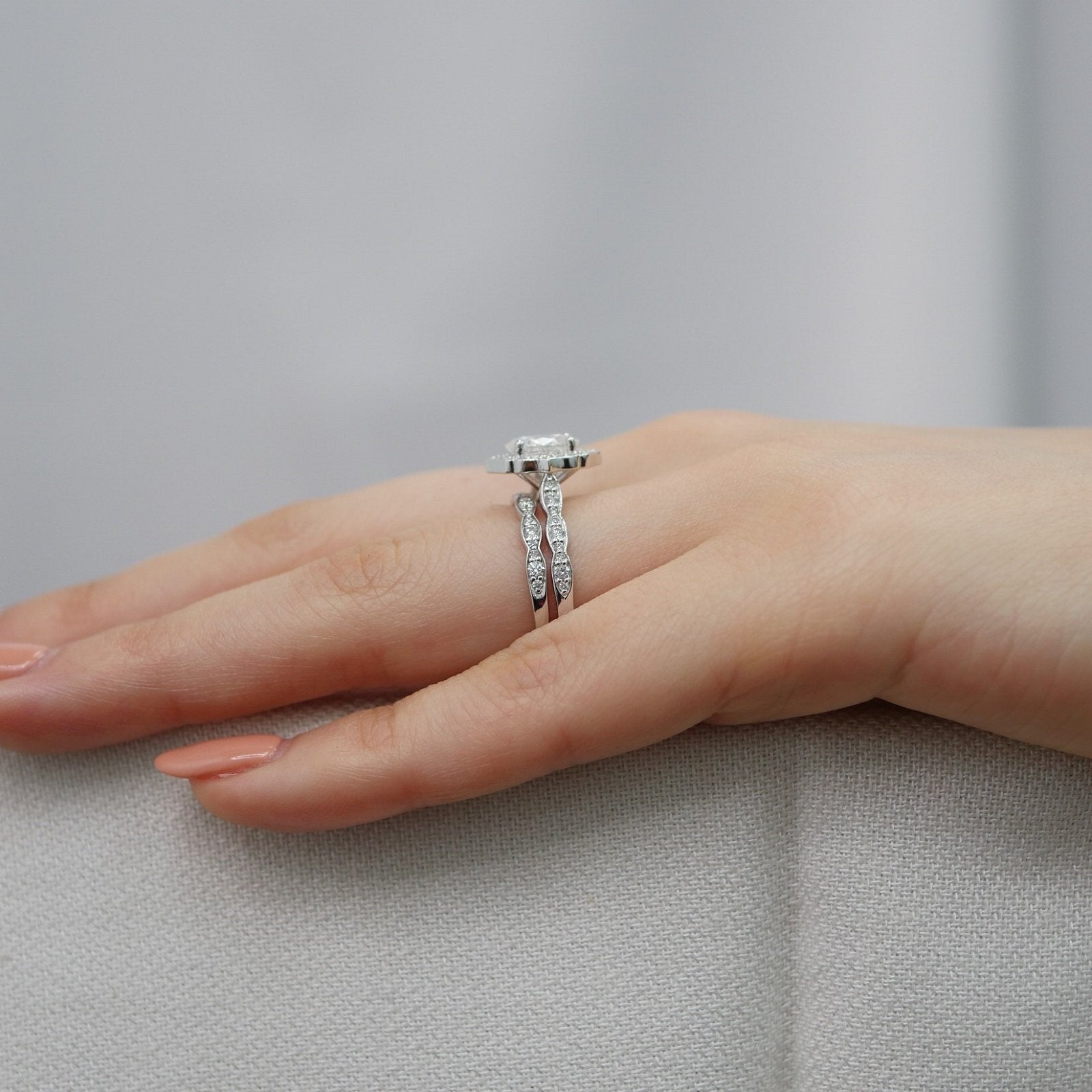 1.50 CT Oval Cut Moissanite Halo Bridal Ring Set