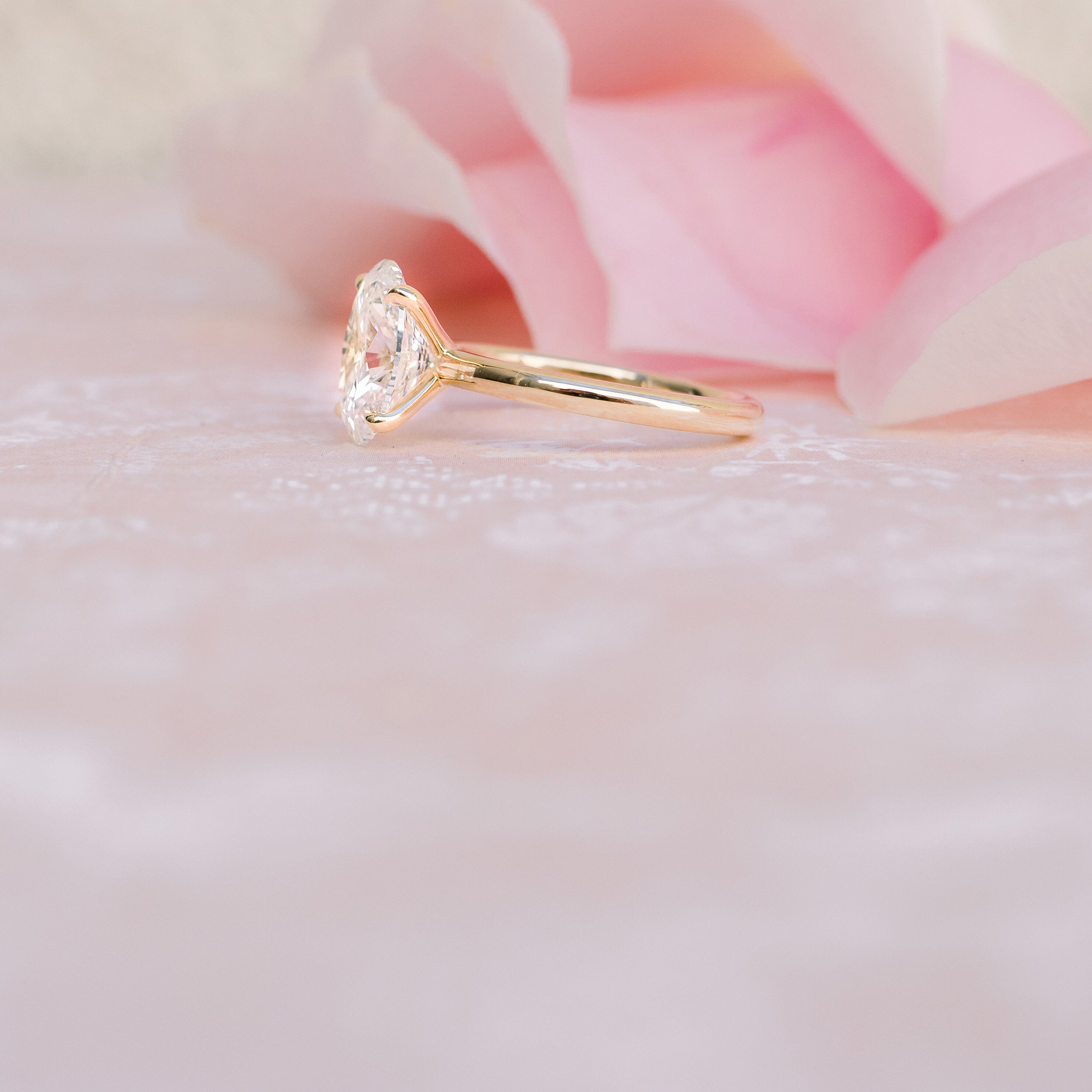 1.75 CT Oval Cut Solitaire Moissanite Engagement Ring