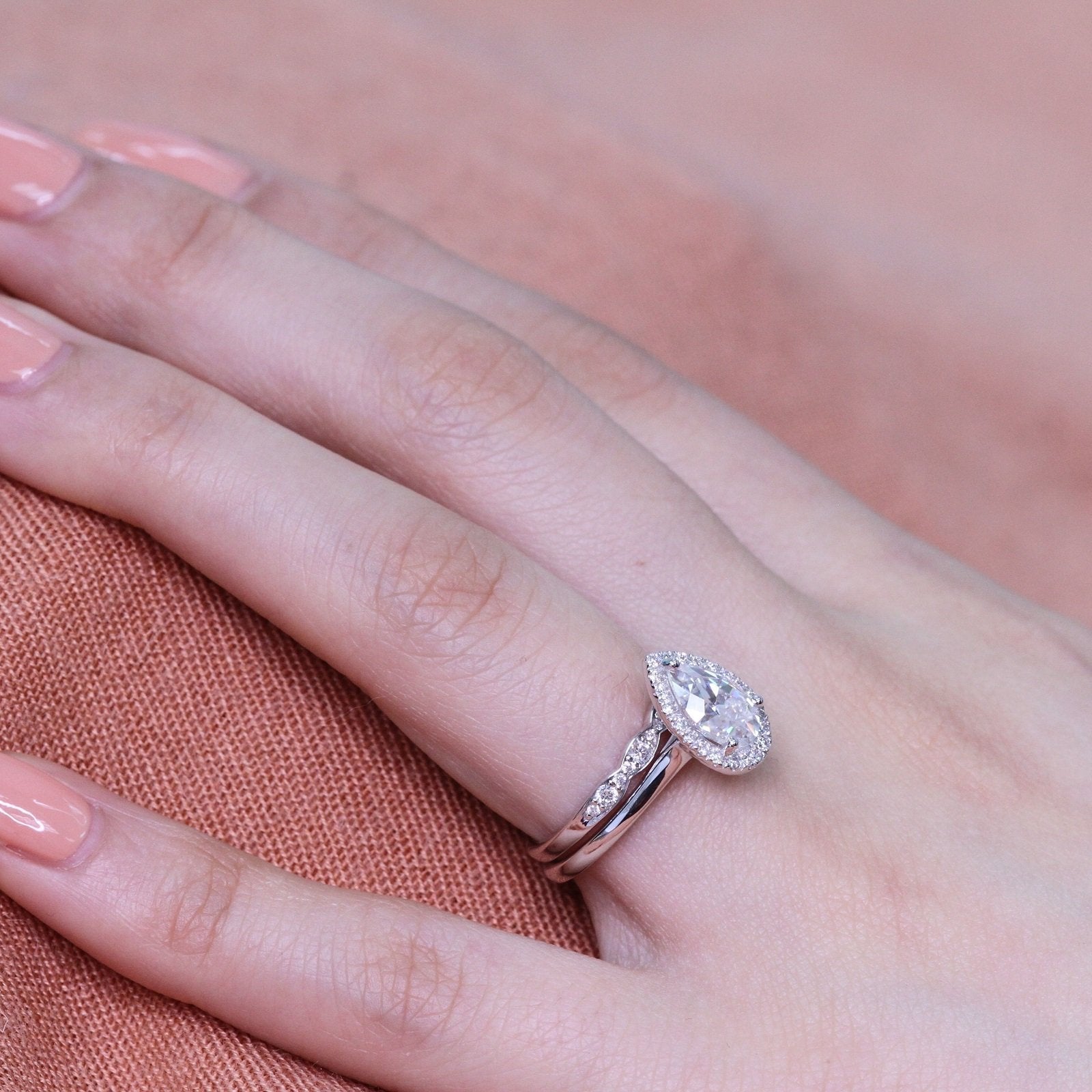 1.50CT Pear Cut Moissanite Halo Bridal Ring Set
