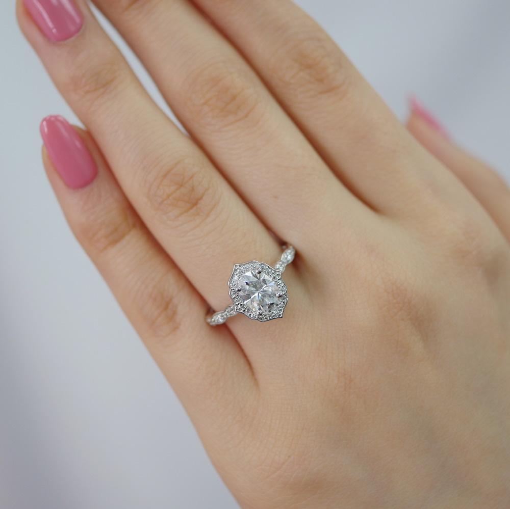 1.50 CT Vintage Oval Cut Moissanite Halo Engagement Ring